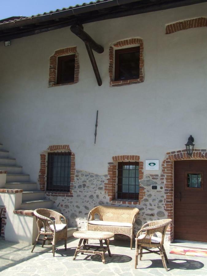 La Meridiana, Monolocale In Cascina Ristrutturata Boves Bagian luar foto