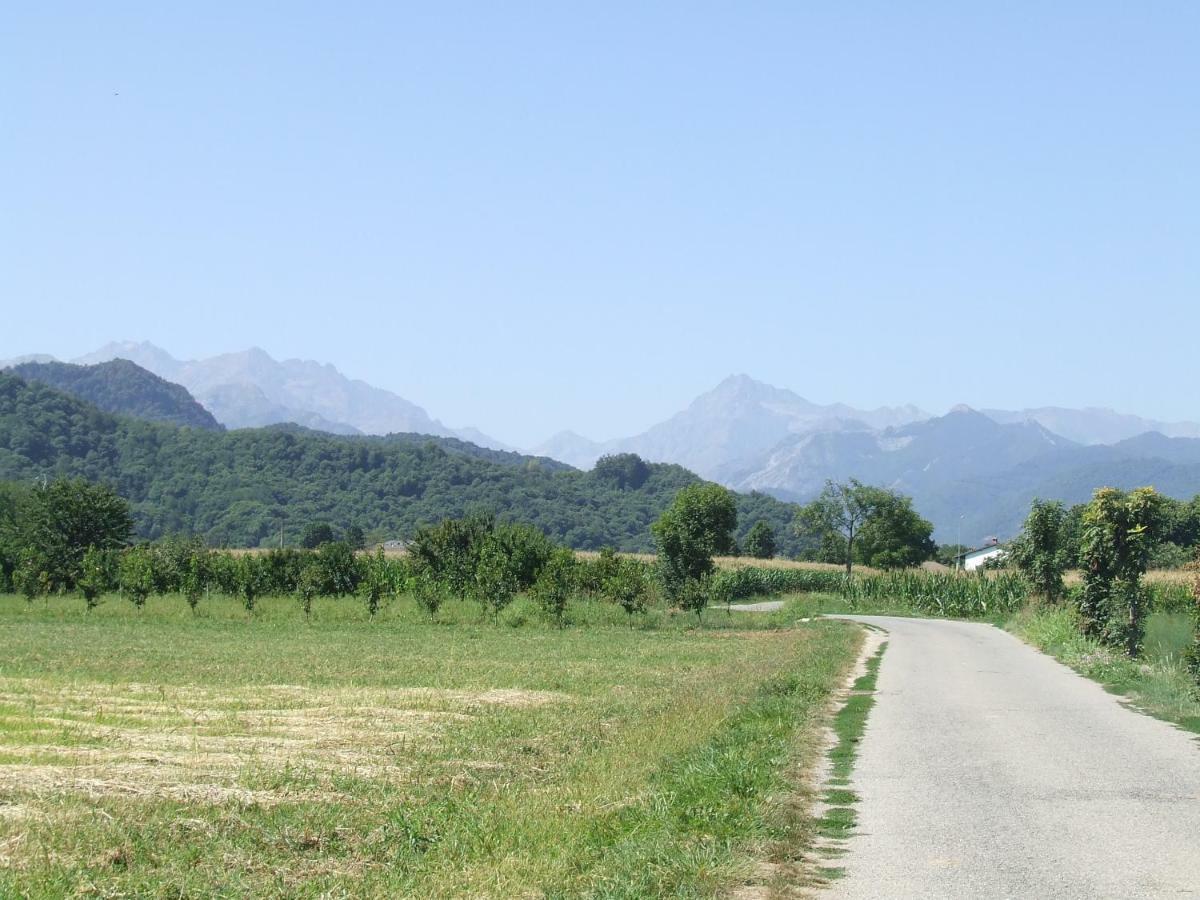 La Meridiana, Monolocale In Cascina Ristrutturata Boves Bagian luar foto